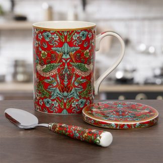 William Morris Red Strawberry Thief Mugg, coaster & sked