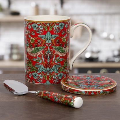 William Morris Red Strawberry Thief Mugg, coaster & sked